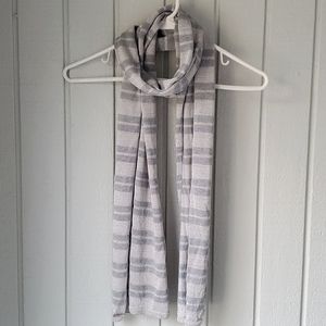 Clavin Klein Scarf